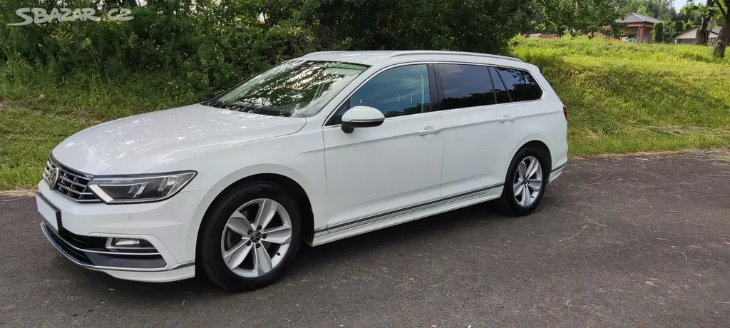 I na splátky Volkswagen Passat variant R-LINE DSG - fotka 5