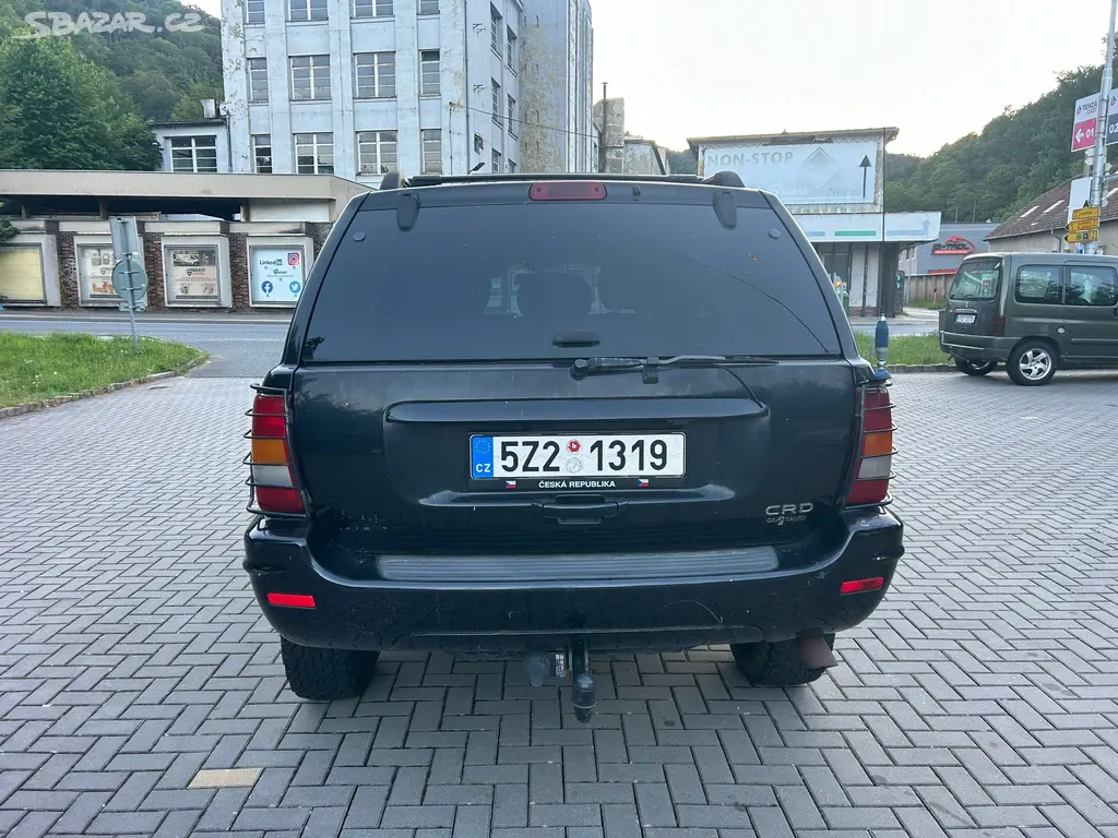 Jeep Grand Cherokee 2.7 CRD Limited 4x4 automat - fotka 5