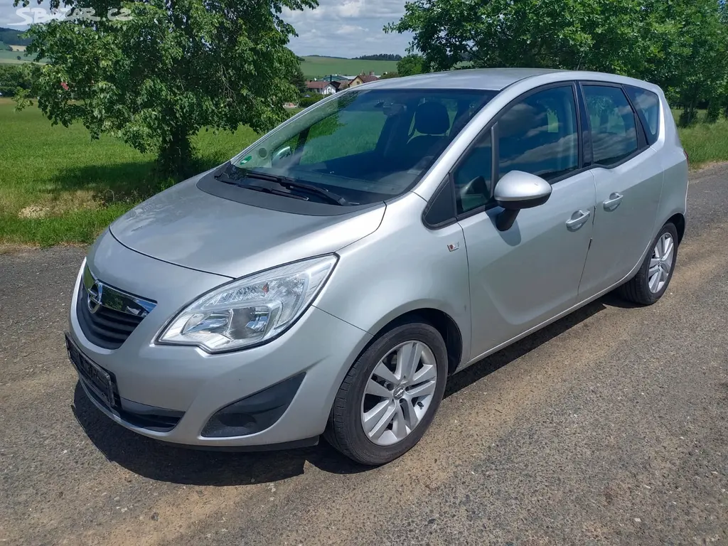 Opel Meriva 1.4 88Kw RV.2011 TAŽNÉ - NOVÁ STK