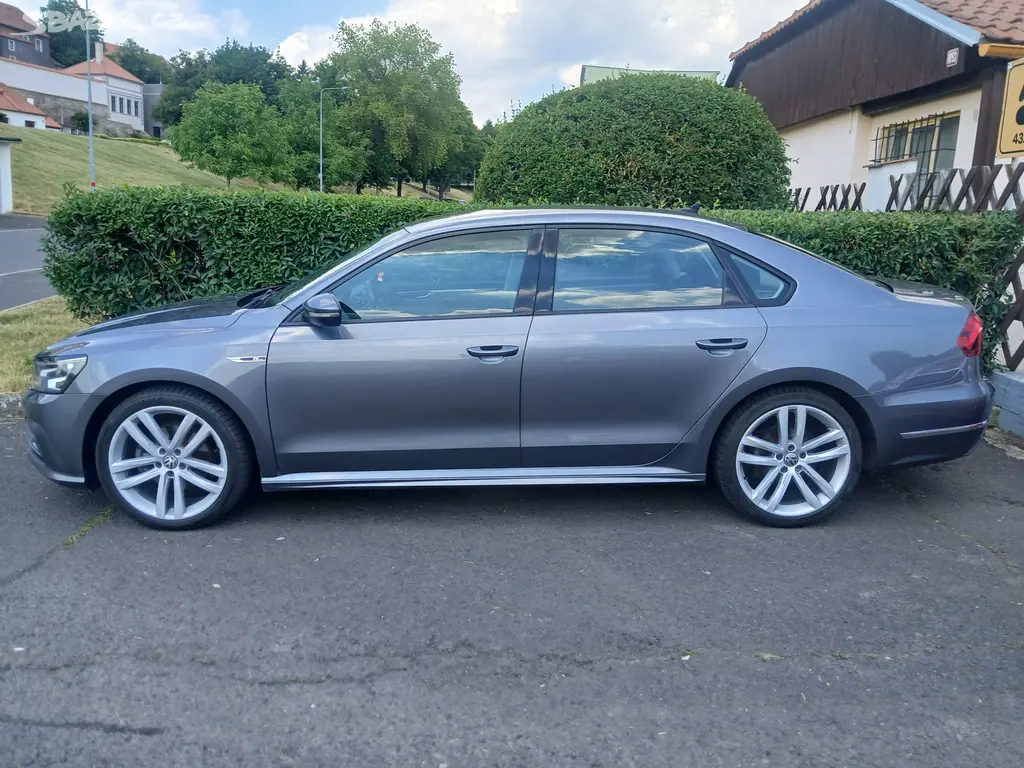 Volkswagen Passat, 2.0 TSI verze USA - fotka 2