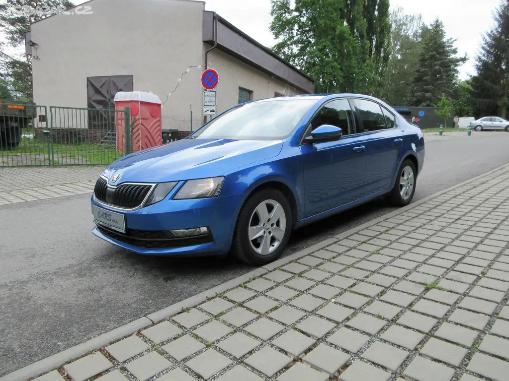 Škoda Octavia 1.6TDi 85 Kw,Dualklima,Poškozený bok