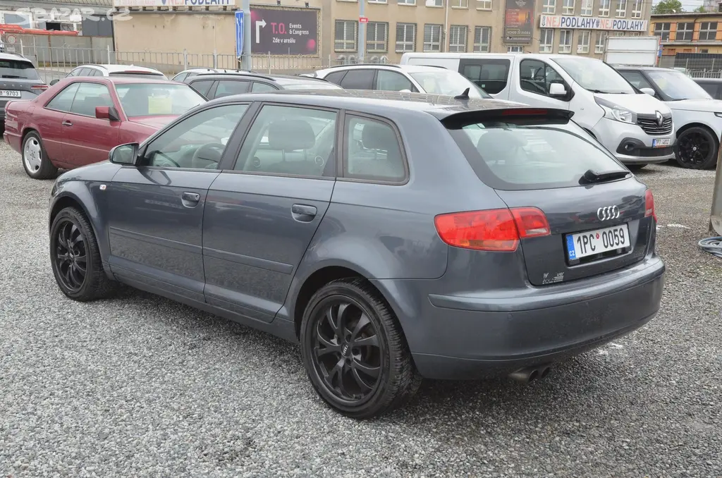 Audi A3, 2.0 TDi 125kW / STK 05/2028 - fotka 4