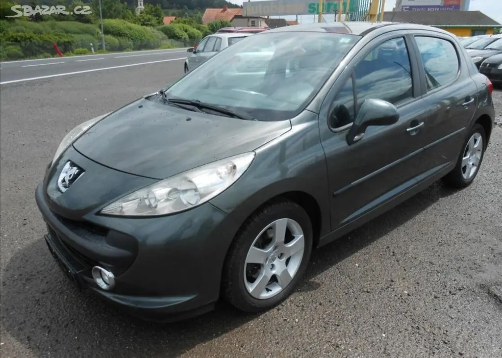 Peugeot 207 1,4 i 16V KLIMA SERVISKA benzín - fotka 6