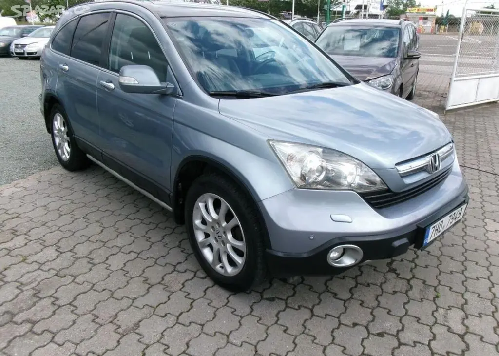 Honda CR-V 2.2CTDi CZ,4x4,serviska nafta