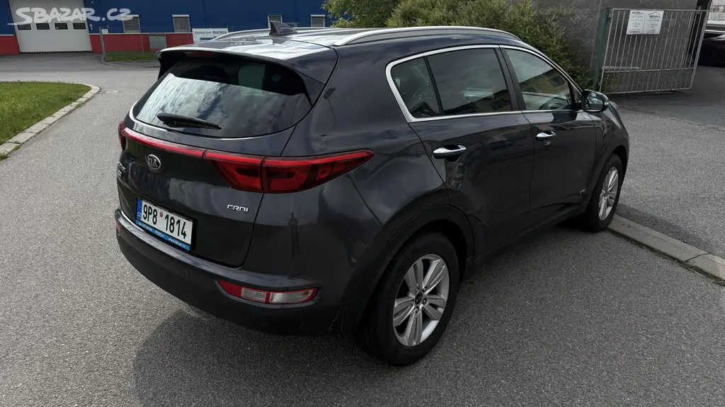 Kia Sportage, 2.0CRDI 4X4 100KW - fotka 6