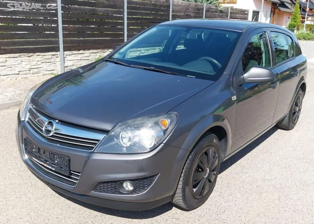 Opel Astra 1,4 / 66 kW klima serviska benzín