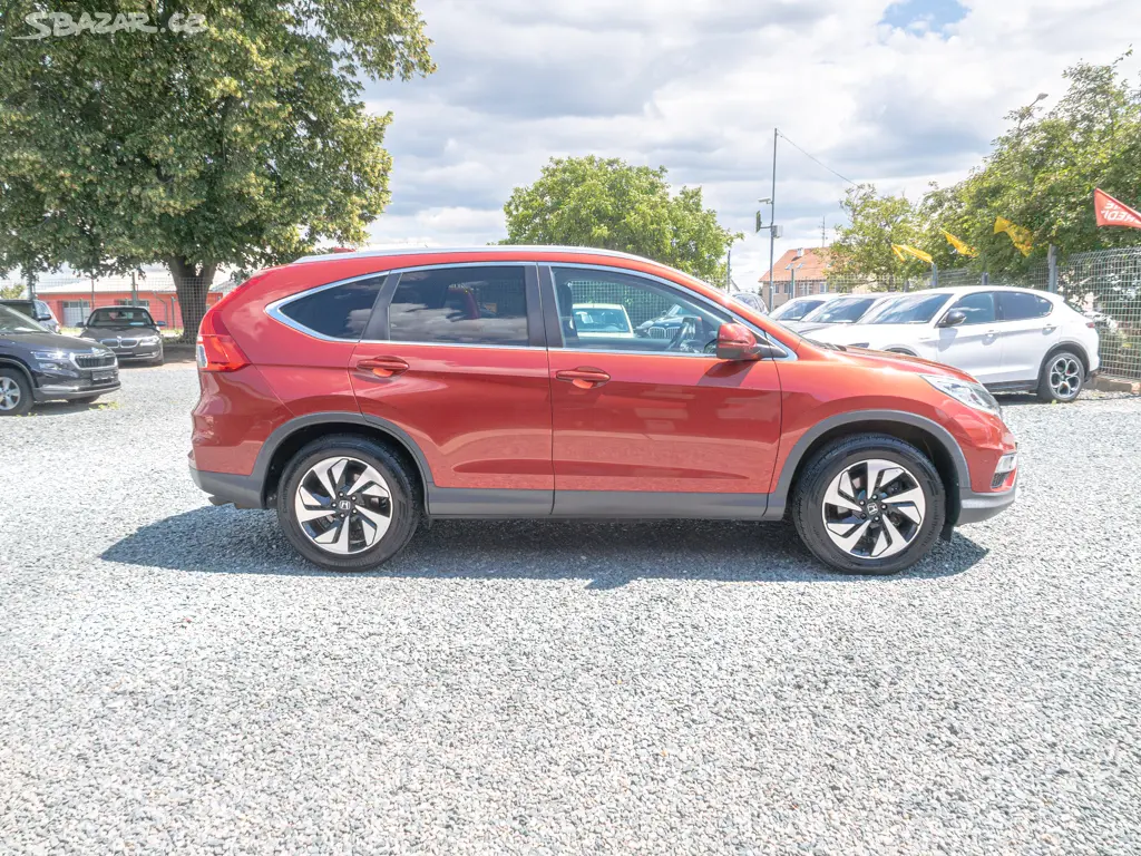 Honda CR-V ČR 1.6D 118KW MAT 4x4 1maj - fotka 2