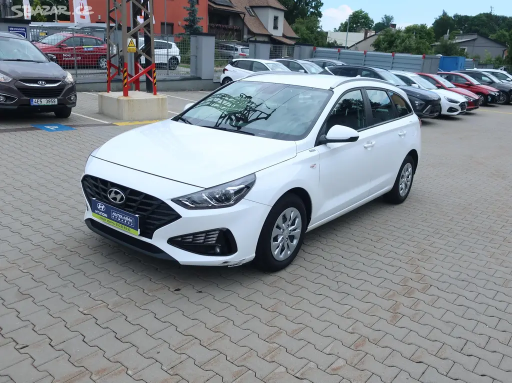 Hyundai i30, WG 1.0T-GDi 88kW,1.MAJITEL,ČR - fotka 3