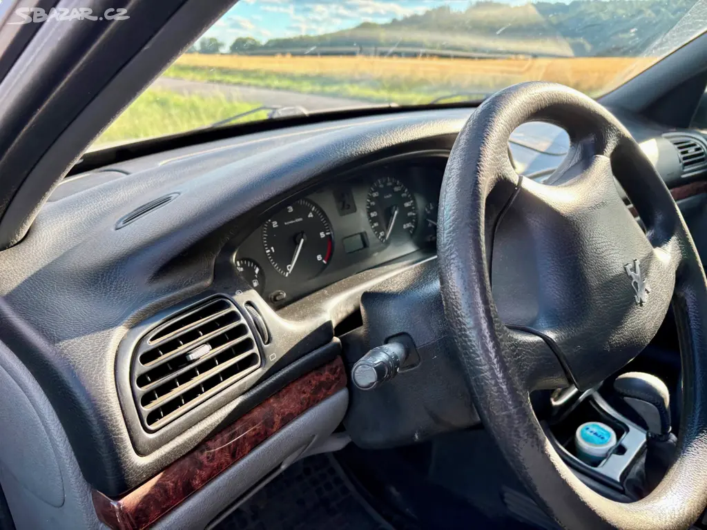Peugeot 406(kombi), 2.0 HDI, nafta + zimní pneu - fotka 6