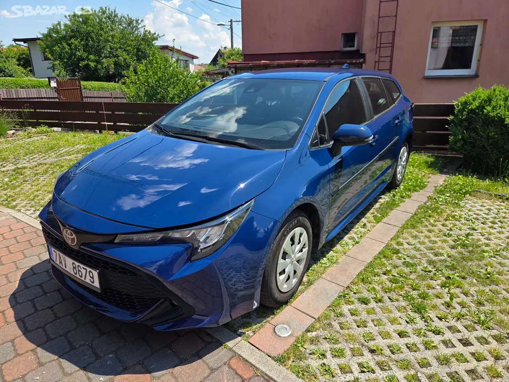 Toyota Corolla TS Comfort 1.2T, 2019, ČR, DPH - fotka 3