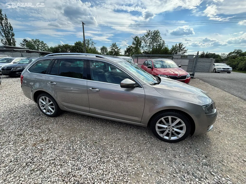 Škoda Octavia 1.4 tsi 110kw r.v.2015, Serviska - fotka 4