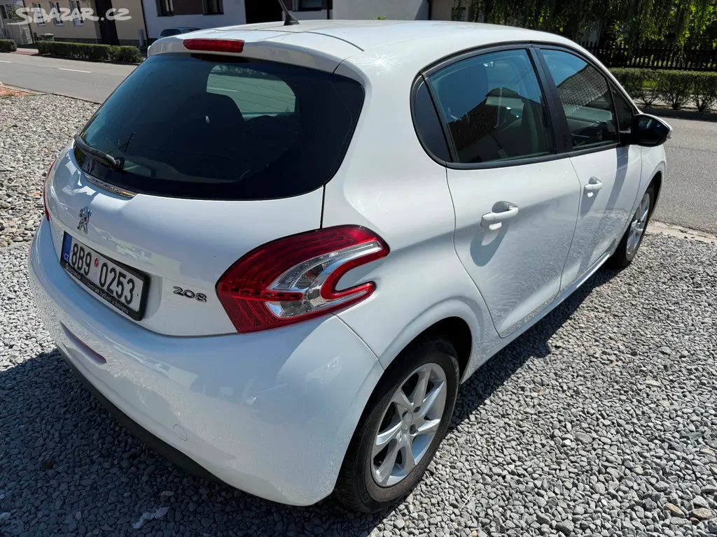 PEUGEOT 208 1.2i ALU SERVIS. - fotka 5