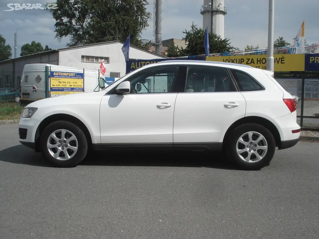 Audi Q5, 2.0 TDI MANUÁL 4x4 - fotka 2