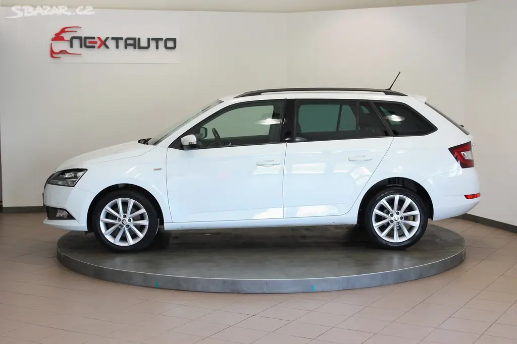 Škoda Fabia, 1.0 TSI 81kW SOLEIL, 1.MAJITEL - fotka 2