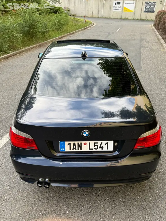 BMW E60 530d 2007 - fotka 2