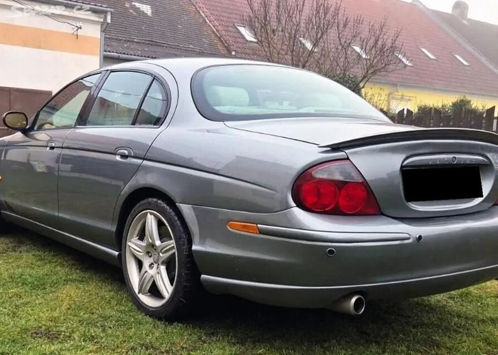 Jaguar S-Type R SUPERCHARGED 290 kw - fotka 4