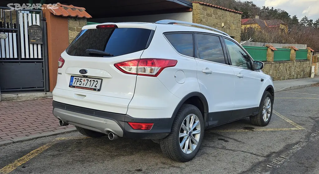 Ford Kuga 2.0,4x4,automat,po velkém servisu,ZÁRUKA - fotka 3