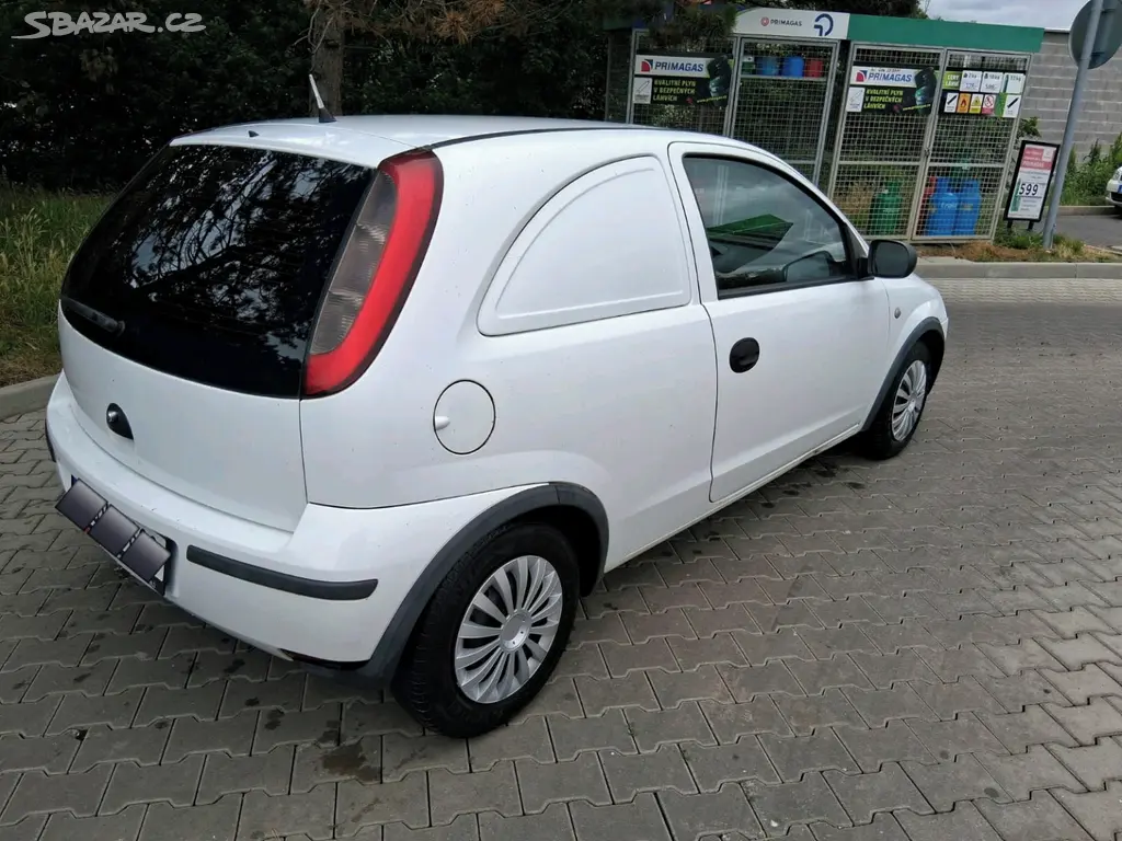 Opel Corsa - fotka 3