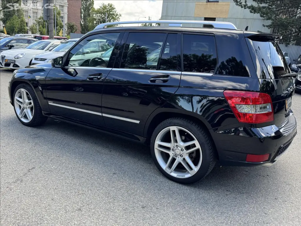 Mercedes-Benz GLK, 2,1 AMG+ 1.Majitel !! - fotka 6