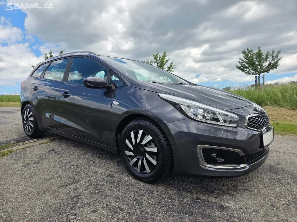 KIA CEED - KUP ČR - 1.6(BENZÍN) - 2018 - 143tis/KM - fotka 5