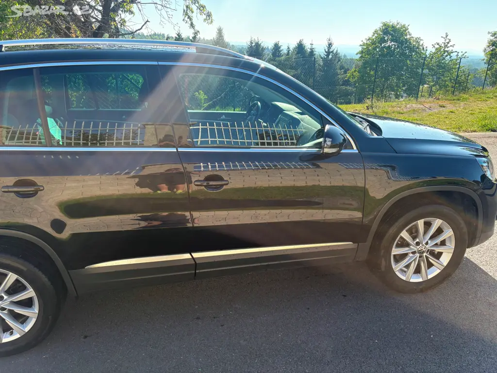 Volkswagen Tiguan 2.0 TDi 4x4 - fotka 6