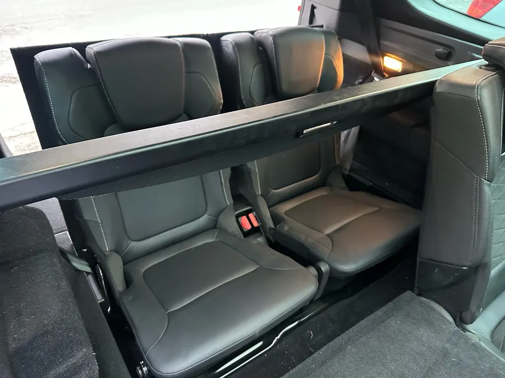 Renault grand scenik 2022, 1.3i, automat, 7 mist. - fotka 4