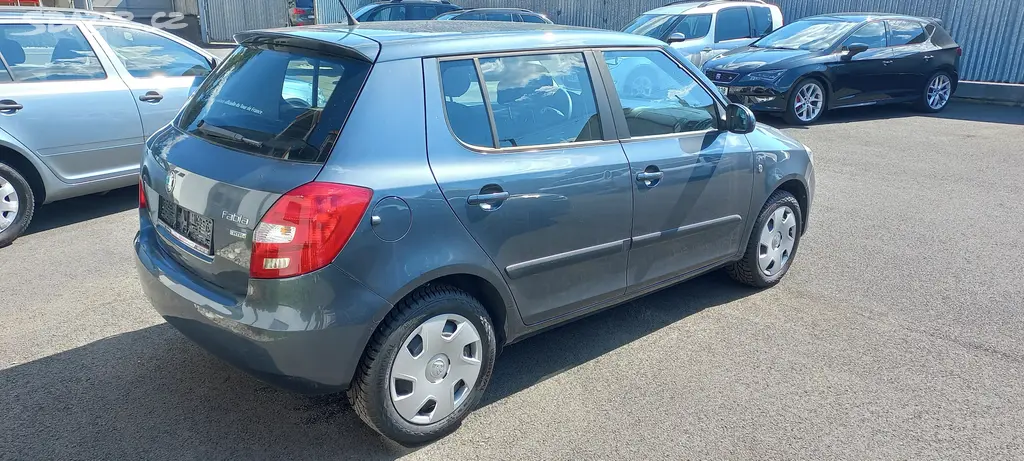 Škoda Fabia 1.2i ,Klima , 100% bez koroze - fotka 4