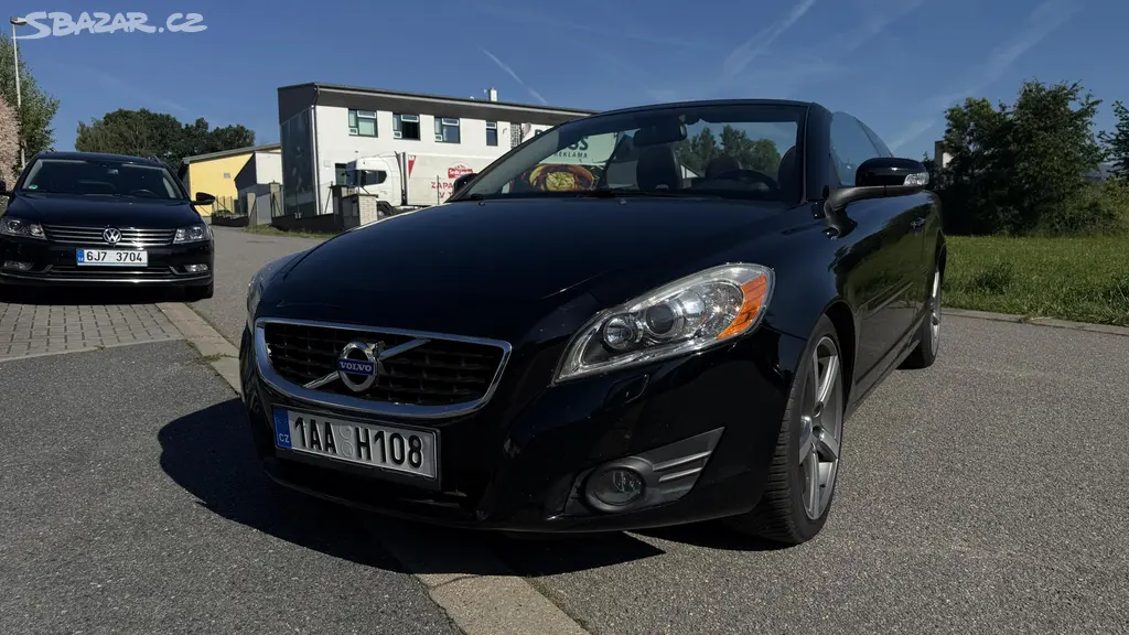 Volvo C70, T5 CABRIO 75 TIS KM 169KW - fotka 2