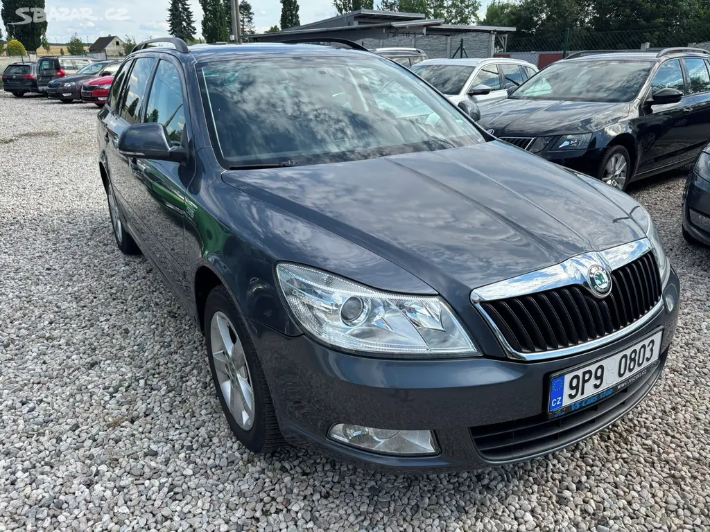 Škoda Octavia 2.0 Tdi 81kw Family r.v.2012 - fotka 3