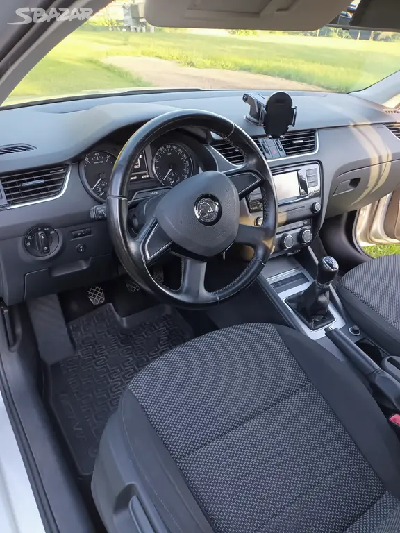Škoda OCTAVIA 3 kombi 1,4TSI G-TEC 81 kW Ambition - fotka 5