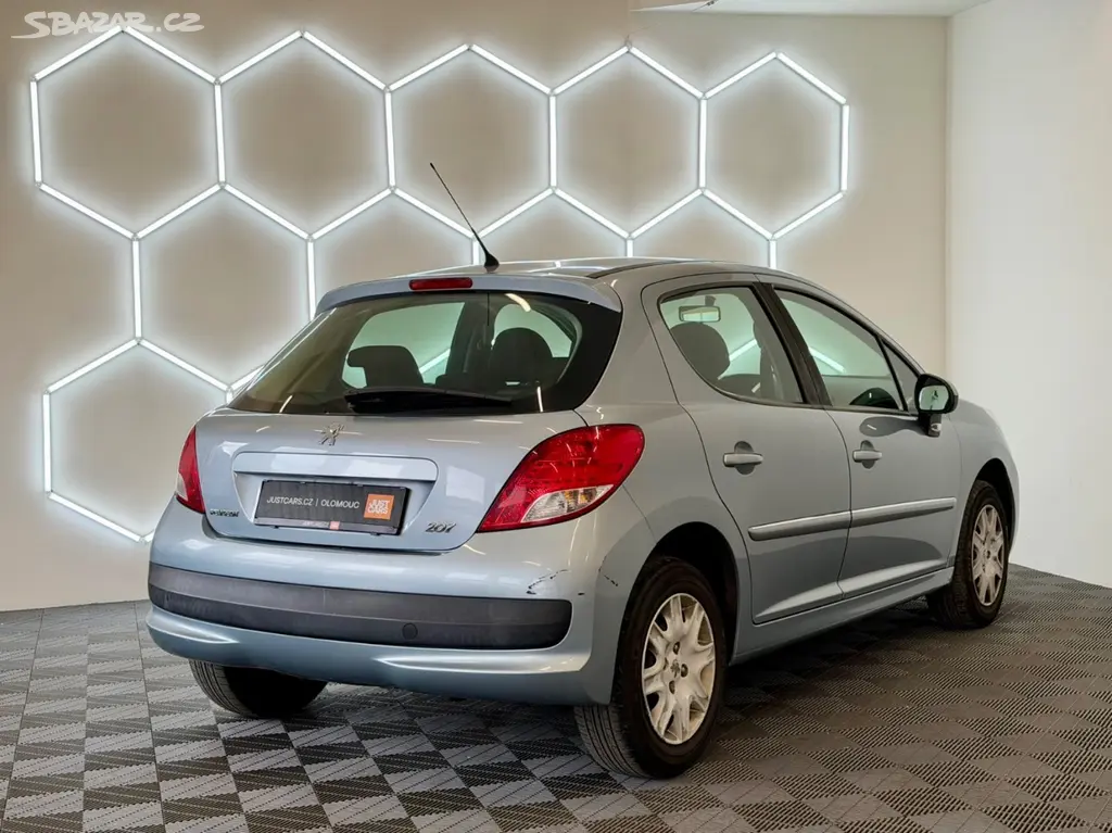 Peugeot 207, 1.4 i, ČR, - fotka 4