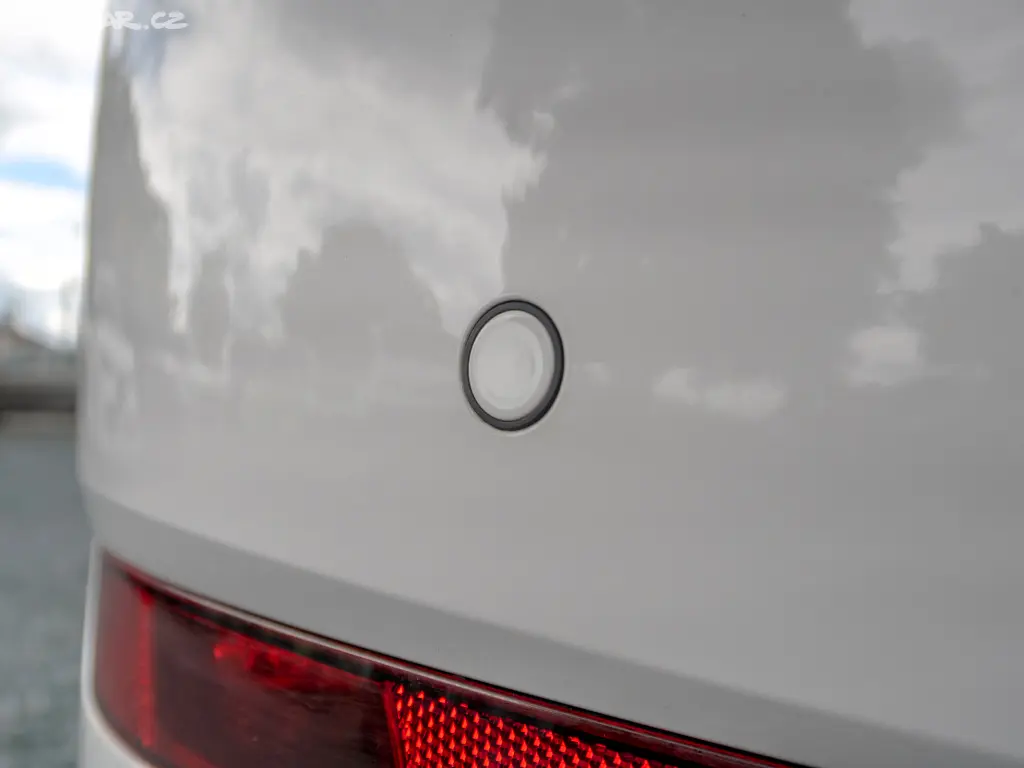 Škoda Scala ČR 1.6TDI 85KW DSG ČERNÝ STROP - fotka 3
