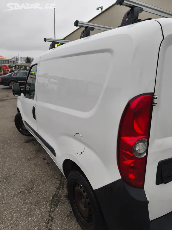 Fiat Doblo 1.6 JTD 77 KW - fotka 6