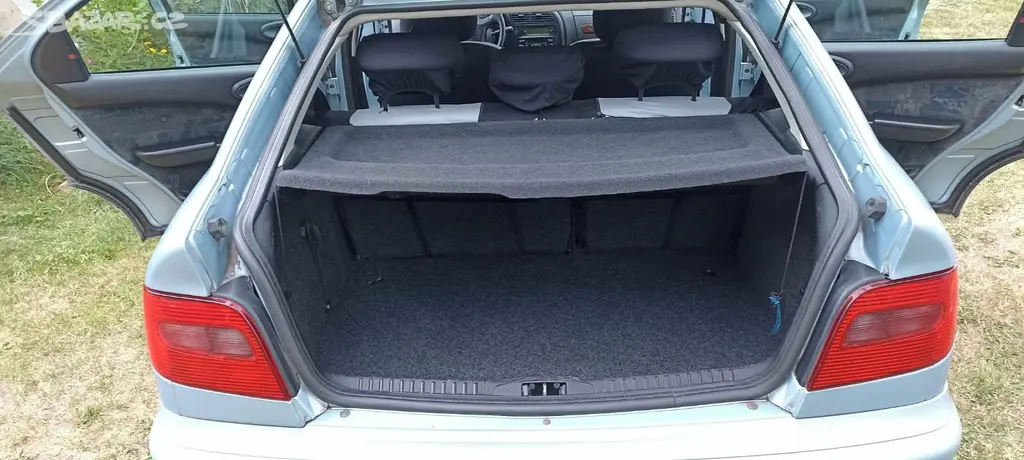 Citroën xsara liftback exkluziv 2001 - fotka 4