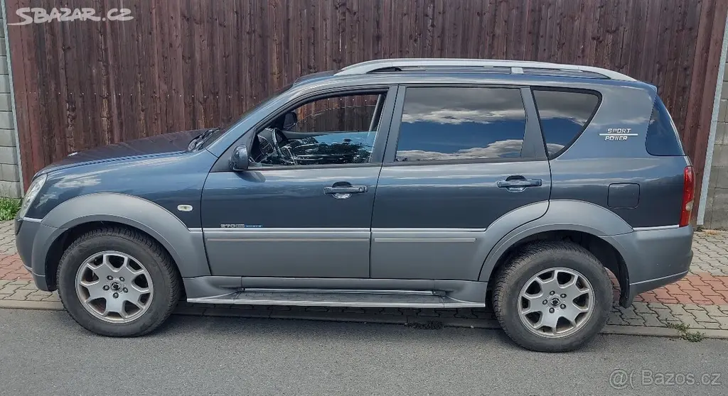 Ssangyong Rexton2 210.000km TZ 3,2t = BEZ KOROZE - fotka 4
