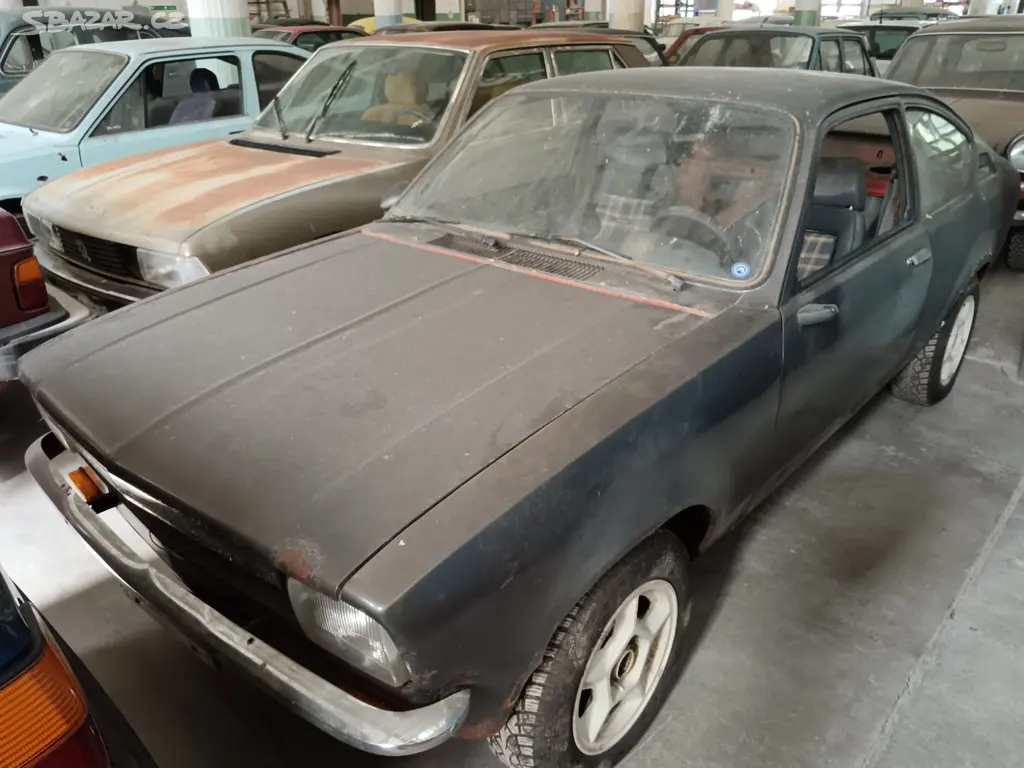 Opel Kadett 2.0 GT - fotka 4