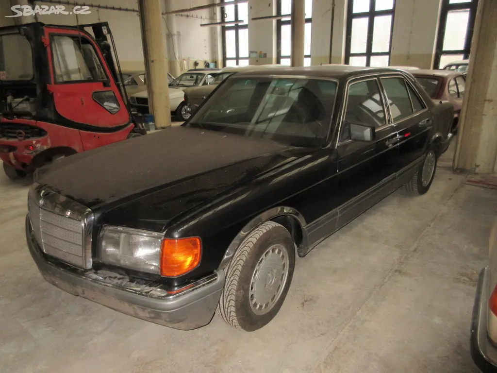MERCEDES W 126 2,5 - fotka 3