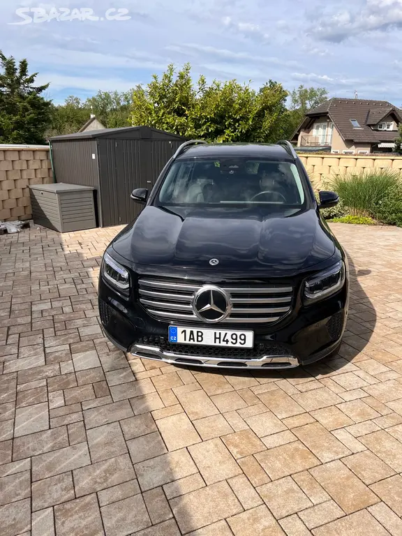 Mercedes-Benz GLB 200 d 4MATIC Facelift (MY2024) - fotka 2
