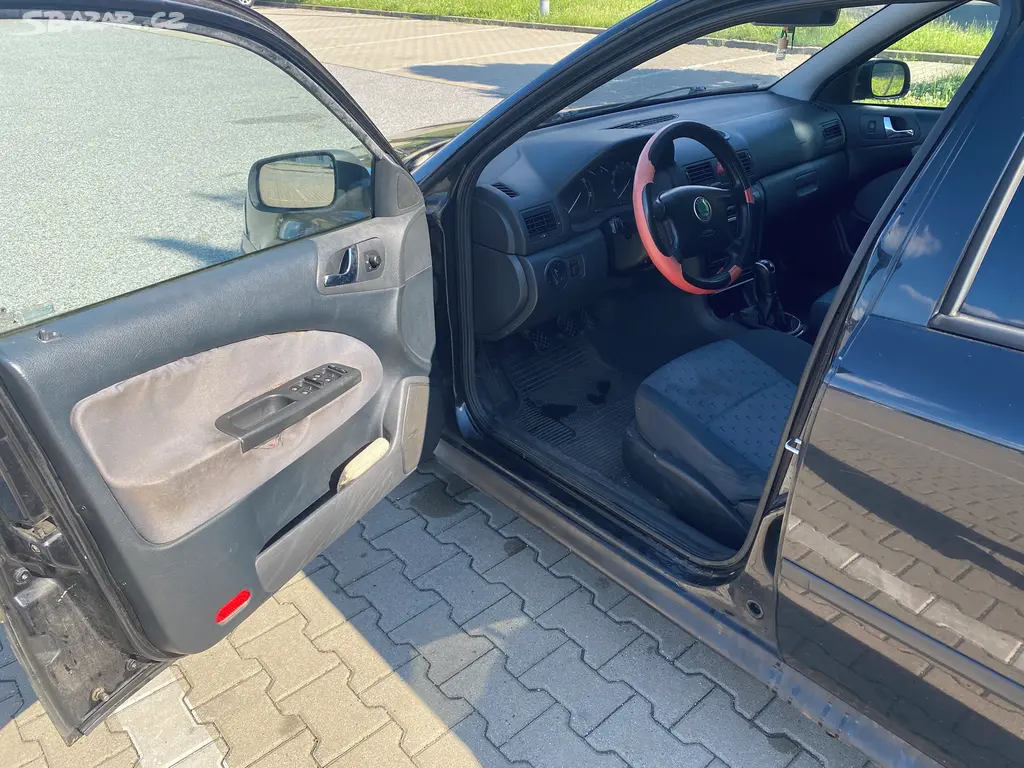 Škoda Octavia Combi 1.9 TDI 81kW - fotka 5