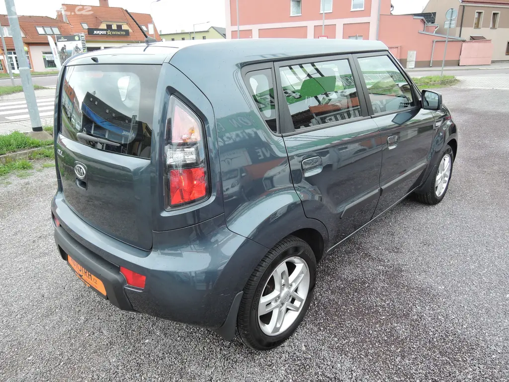 Kia Soul 1,6 i Servis Tažné 150tkm 2009 - fotka 5