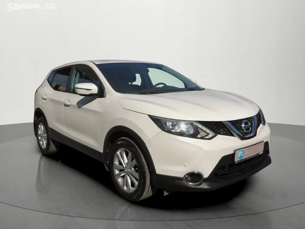 Nissan Qashqai, 1.6dCi 4WD Tažné Kamera ČR - fotka 6
