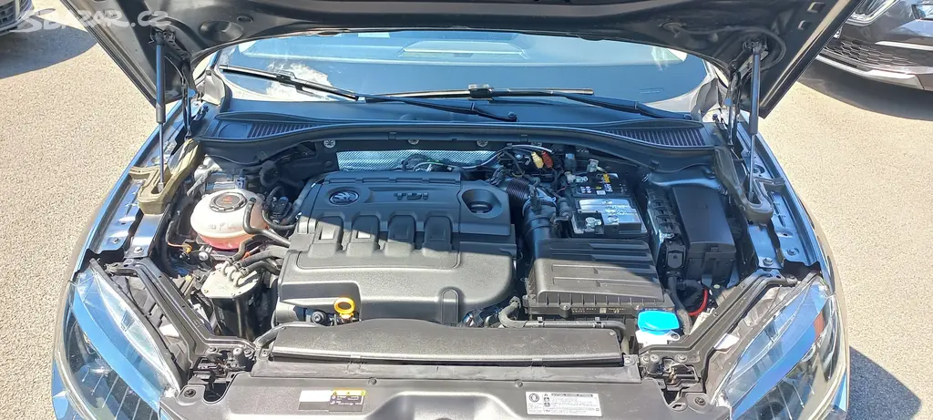ŠKODA SUPERB 3 2.0 TDI 110KW DSG7 - fotka 6