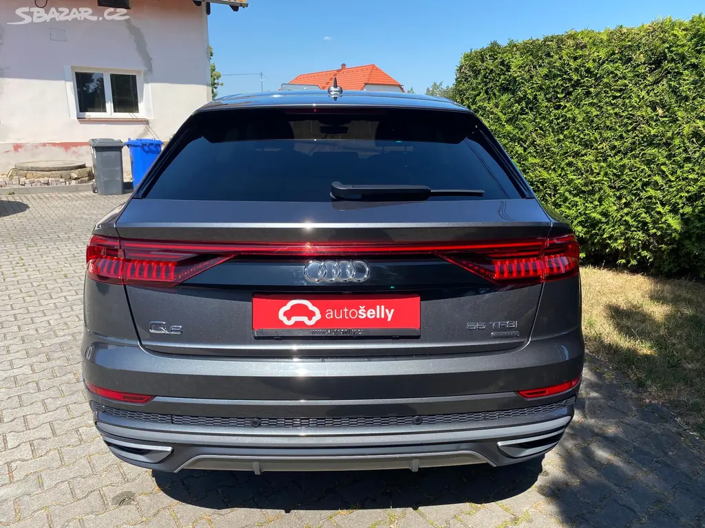 Audi Q8 3,0 55TFSi quattro Sport | Panorama | 2019 - fotka 4