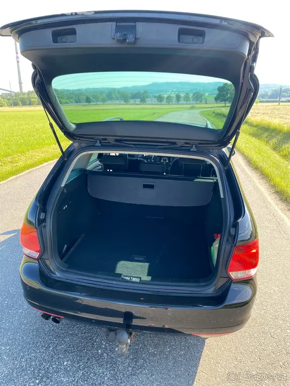 VW Golf VI variant Match 1.4 TSI 90 kW - fotka 6