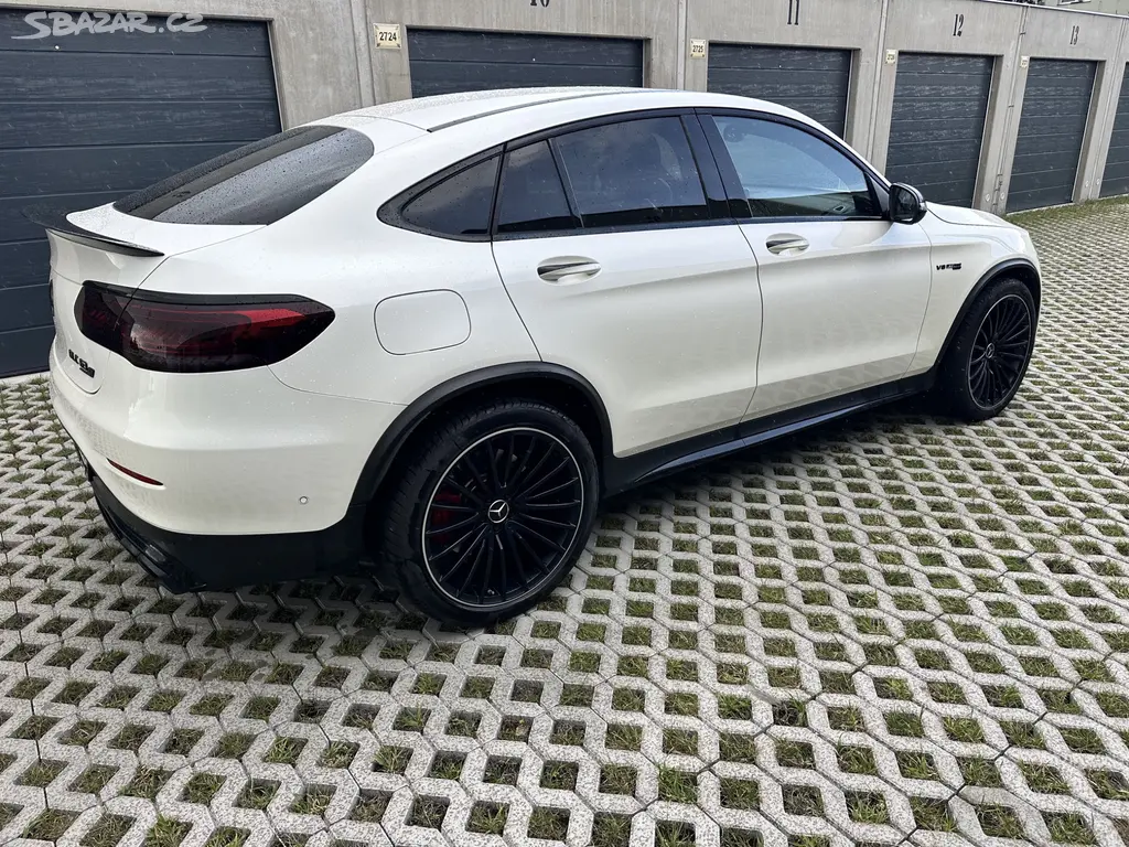 Mercedes-Benz GLC, Mercedes-AMG GLC 63 S 4MATIC+ - fotka 4