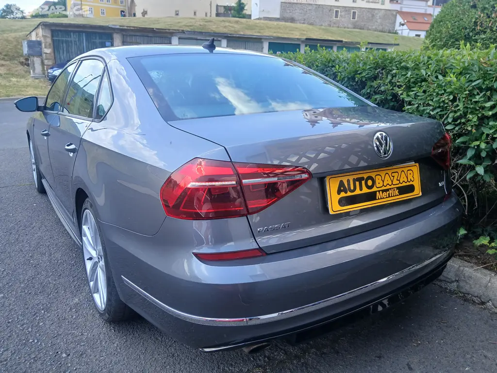 Volkswagen Passat, 2.0 TSI verze USA - fotka 3