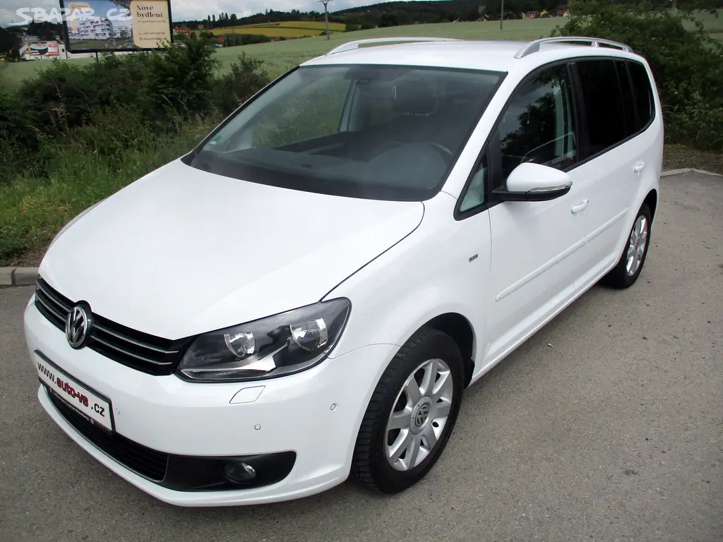 Volkswagen Touran TDI CUP*77KW*TZ*NAVI*VÝHŘEV*2014 - fotka 2