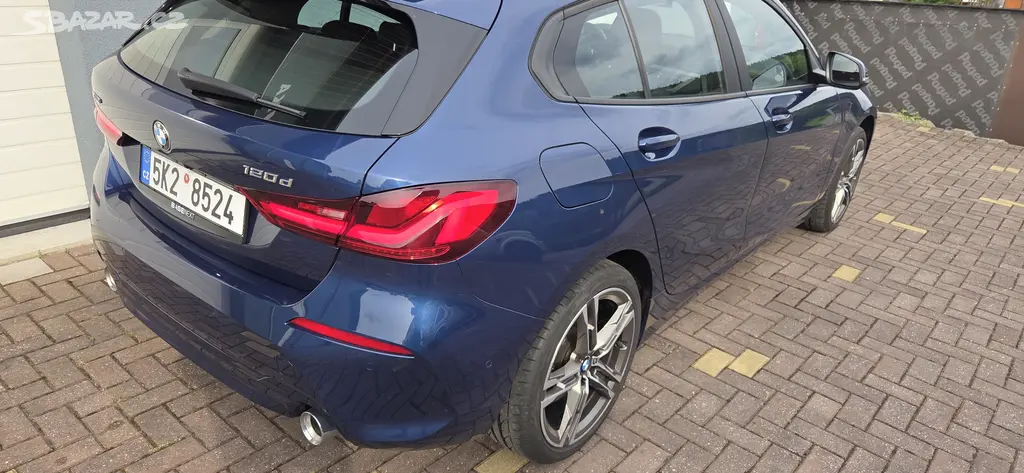 BMW 120d xDrive | 140 kW | Aut |4x4 | Live Cockpit - fotka 4
