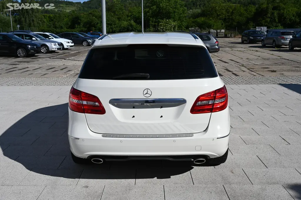 Mercedes-Benz Třídy B, B 180 1.6 90KW Edition 1/2013 - fotka 6