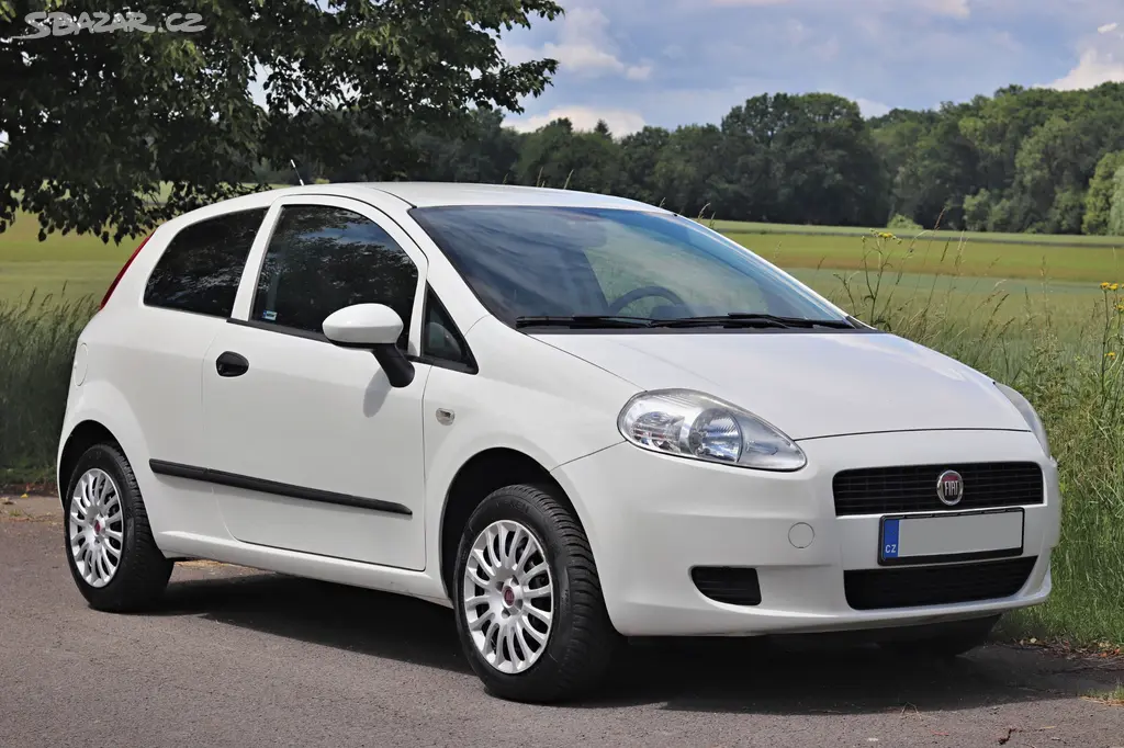 krásný Fiat Punto 1,2i LPG, CZ, 2011, 25.061 km